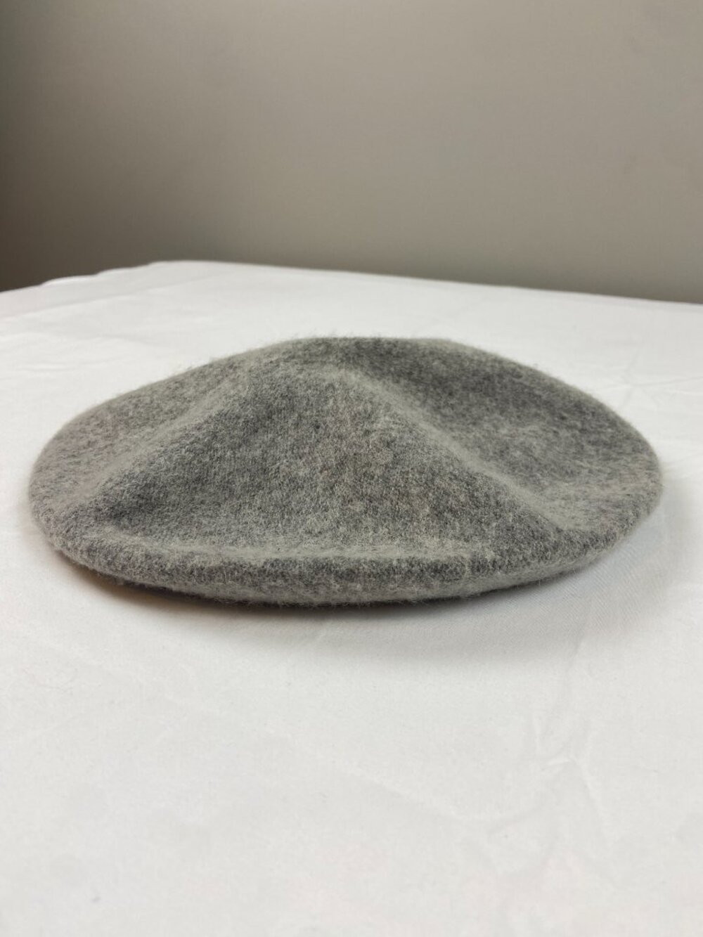14th & Union Grey Wool Blend Beret With Black Leather Trim One Size